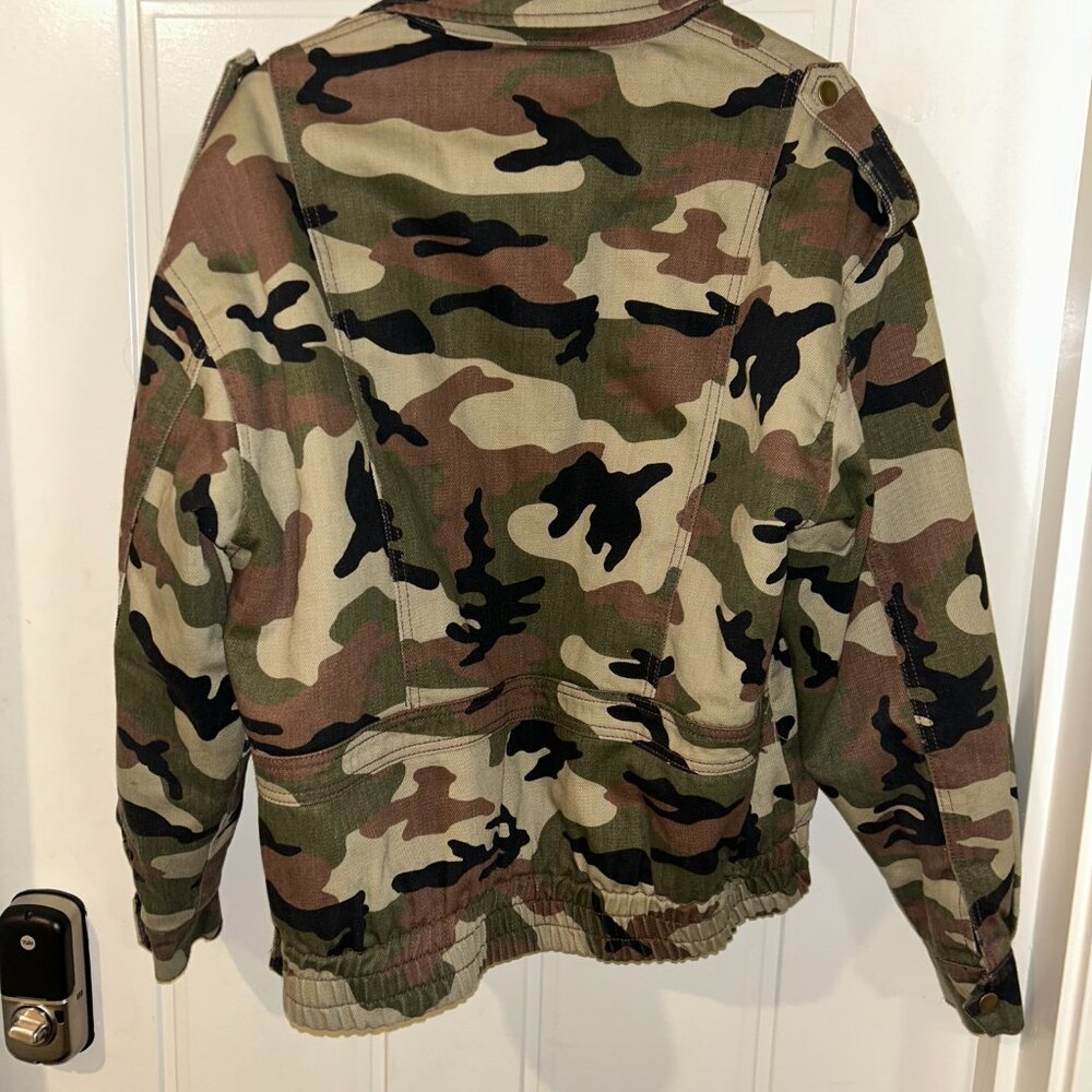 Jacket - Picture 3 of 3